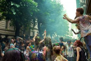 Smoke-bomb.jpg